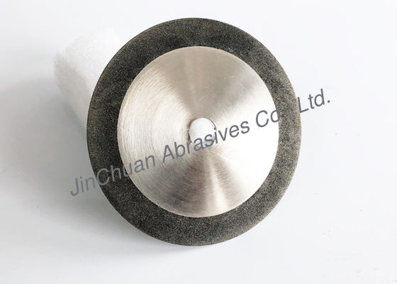 Một mặt phủ điện CBN cắt bánh xe